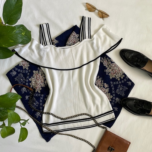 Banana Republic Tops - Banana Republic Knit Tank Top